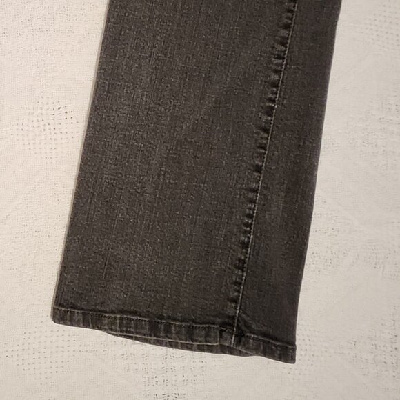 Style and Company Ladies Jeans in Black - Picture 7 of 7